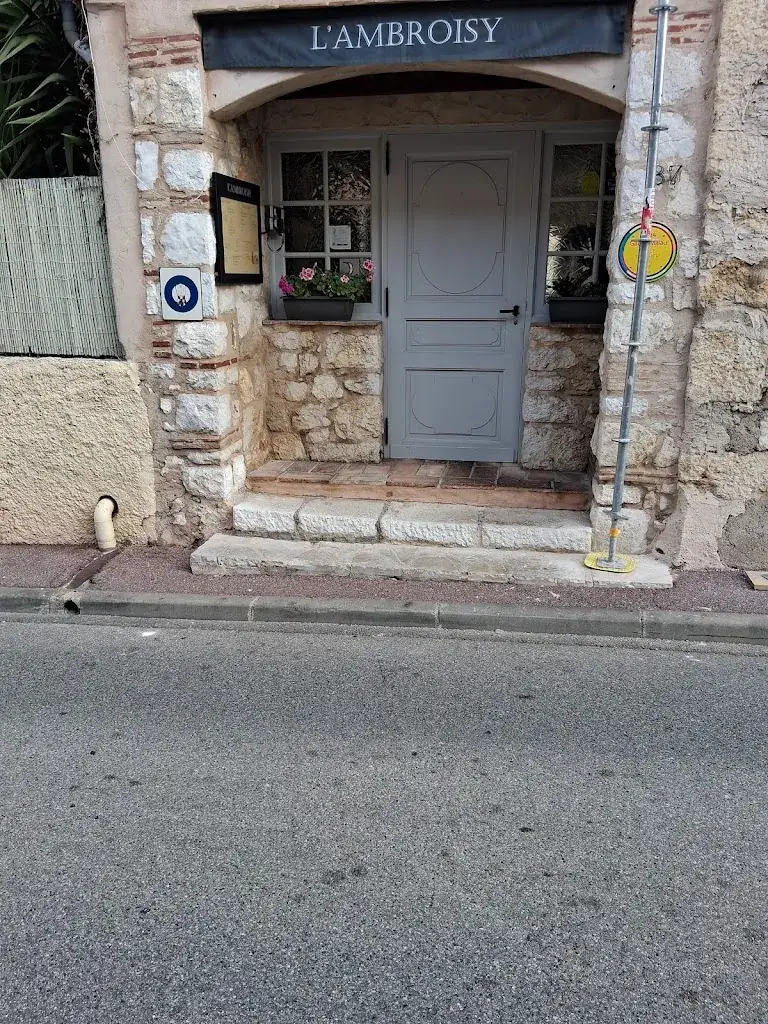 NENE M_L'Ambroisy - Restaurant Vence_Vence_reseña