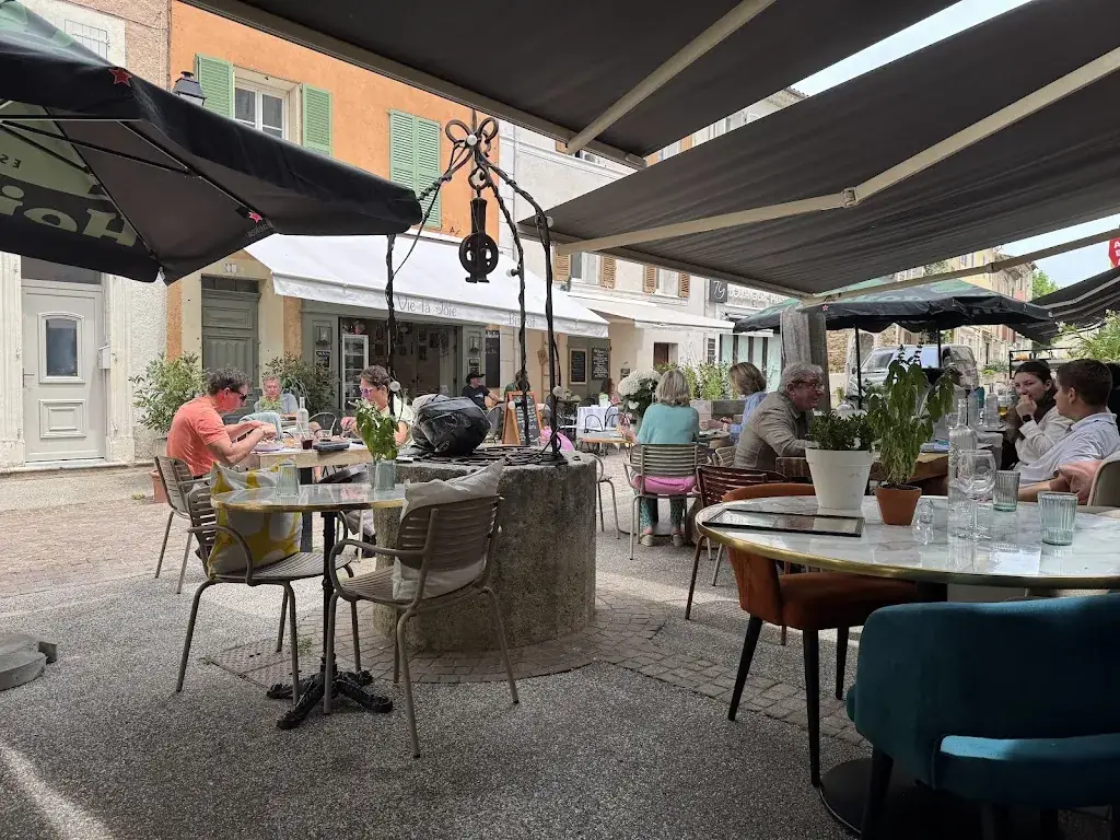 Jamie O'Shaughnessy_Restaurant La Petite Fontaine_Garde-Freinet_review