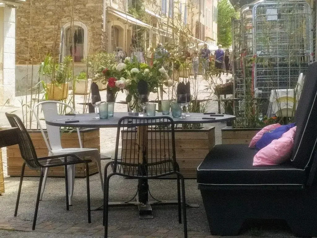 Restaurant La Petite Fontaine restaurant in Garde-Freinet