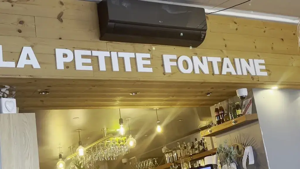 Restaurant La Petite Fontaine_Garde-Freinet_slider_image_2