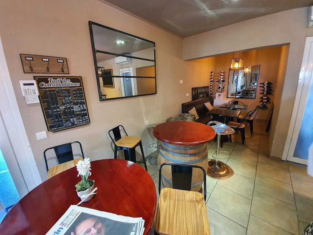 La Brasserie_Garde-Freinet_slider_image_3