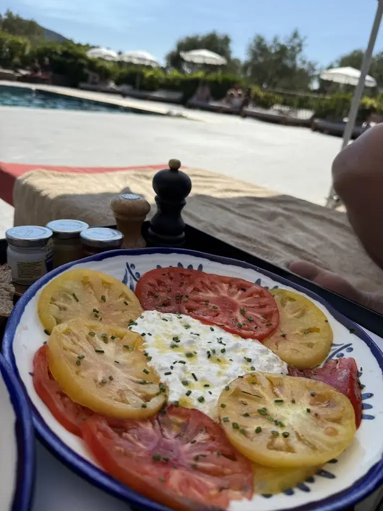 Stephanie Paluda_Ultimate Provence, SLH HOTEL_Garde-Freinet_review