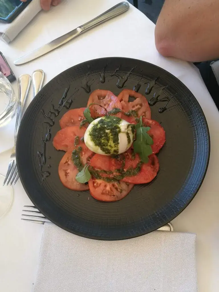 Menu_La Tour Du Plan_Plan-de-la-Tour_image_9