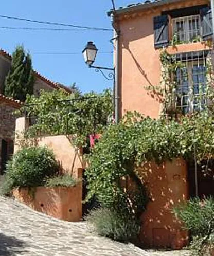 HOTEL LE FRAXINOIS - Location saisonnière La Garde Freinet (Chambres à louer) Golfe de St Tropez_Garde-Freinet_slider_image_3