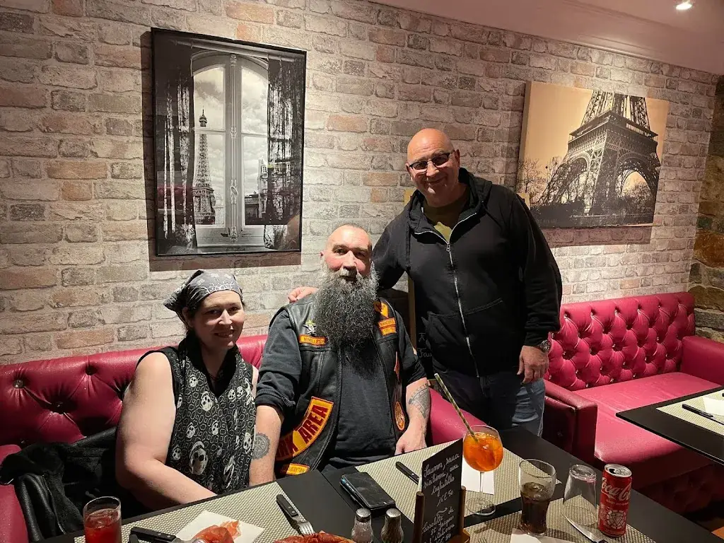 Lindsey Kasik_La Table du Rocher_Garde_recensione