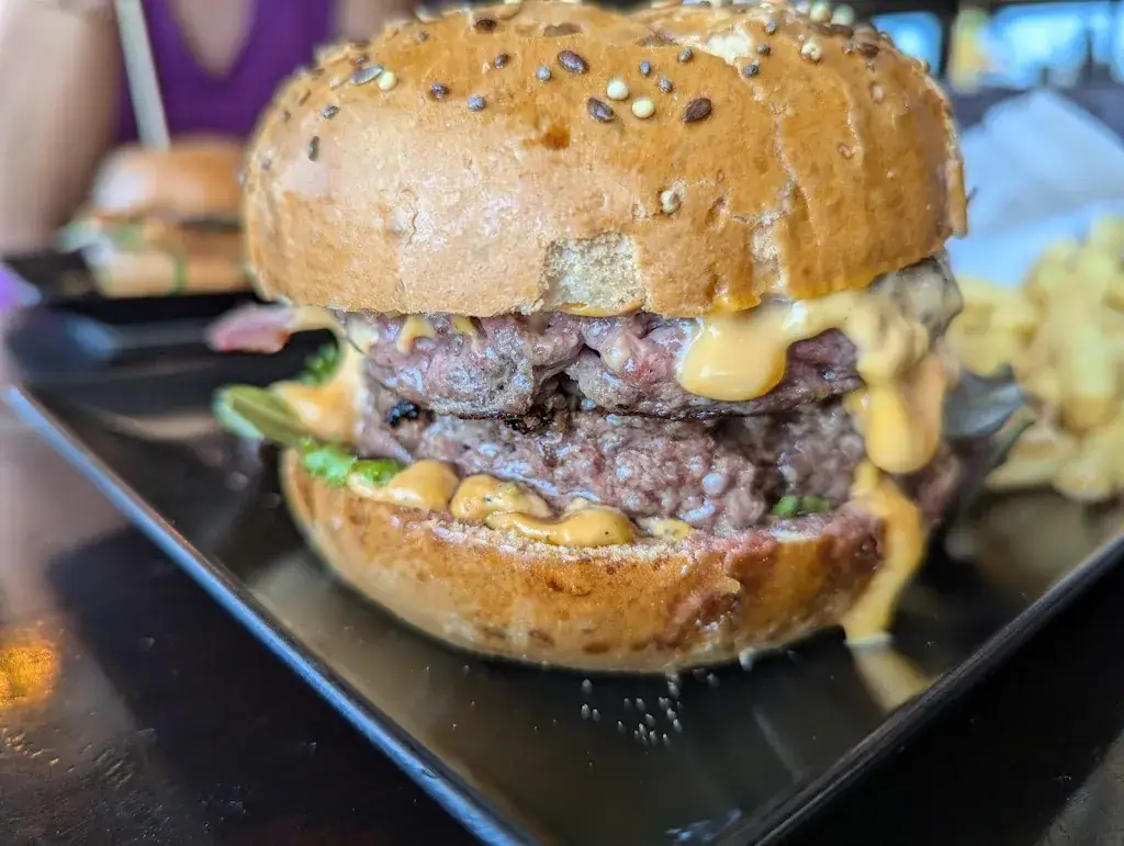 Au Bureau - Pub et Brasserie_Garde_slider_image_3