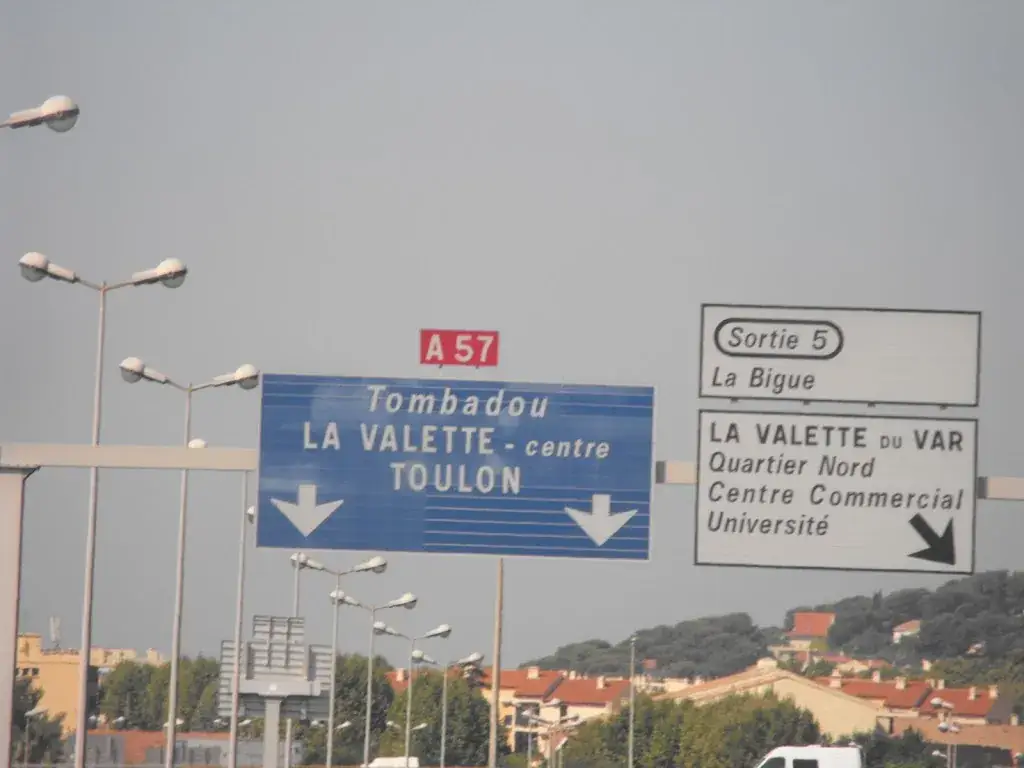 Press Staff HV_La Bastide Verte_Garde_review