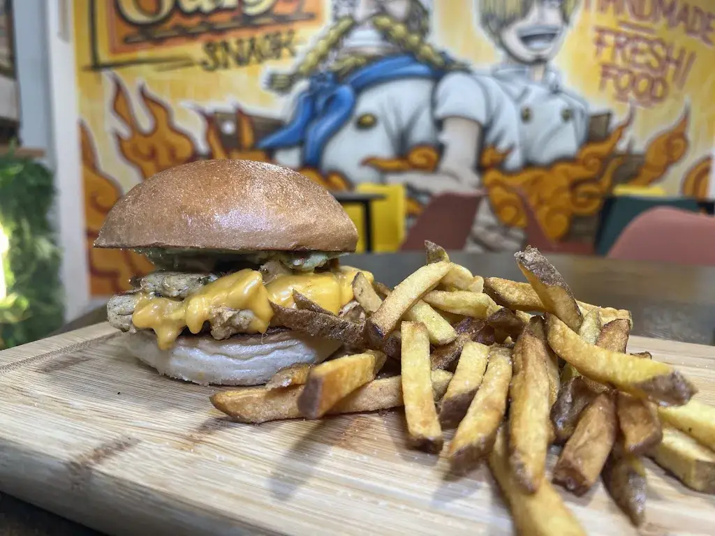 LE SANJI - smash burger_Garde_slider_image_2