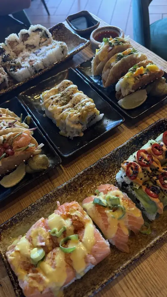 Inès Moussaid _Côté Sushi Toulon La Garde_Garde_review