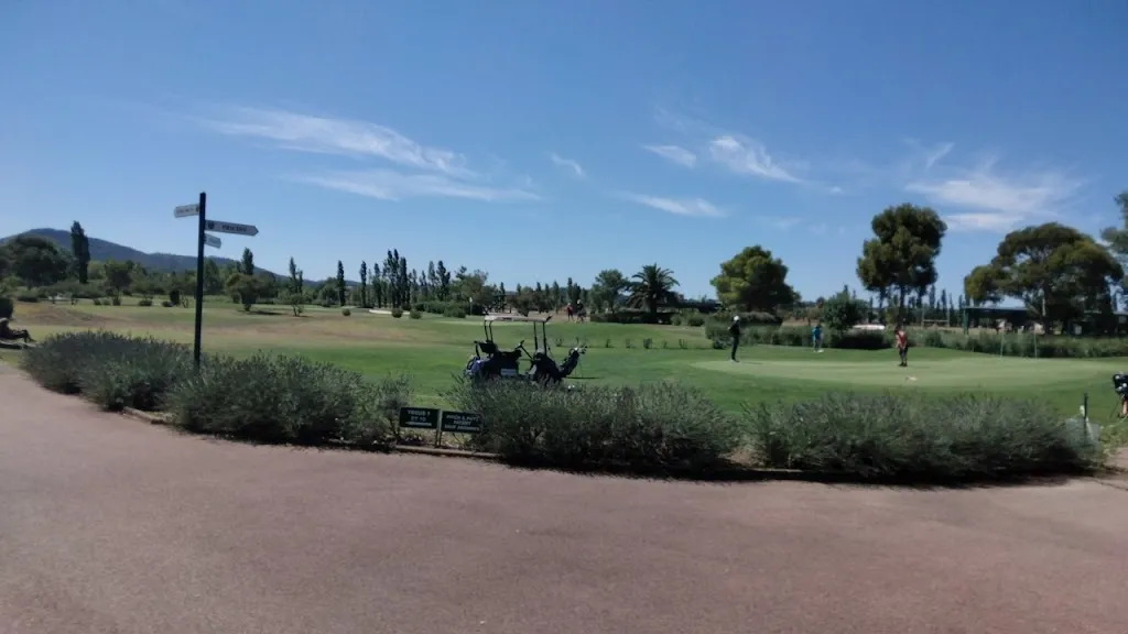 Philippe Gouardere_Moma Restaurant - Golf de Valgarde_Garde_review