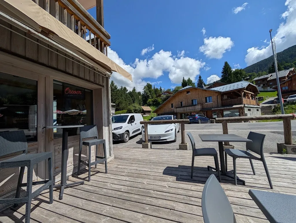 Le Yéti_Arâches-la-Frasse_slider_image_1