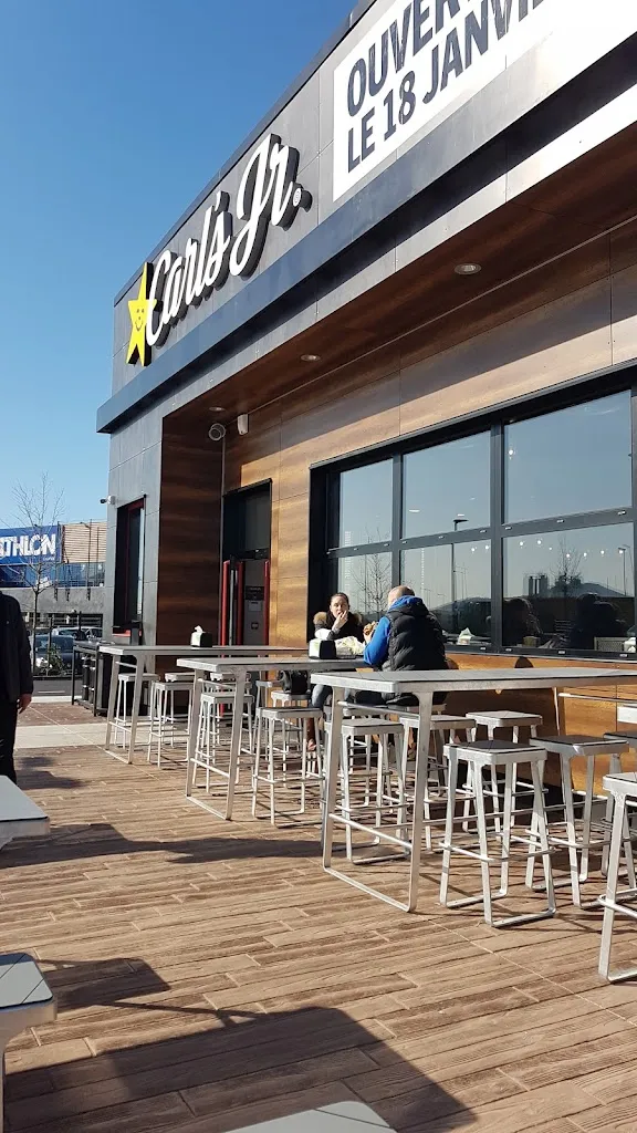 Tim Summershoe_Carl's Jr. Toulon La Garde_Garde_review