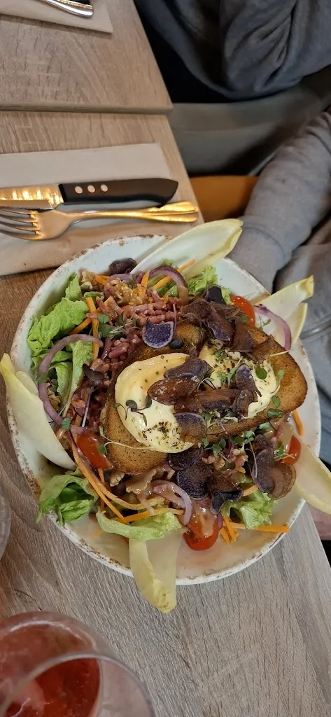 La Thlète_Comme A la Maison_Penne-sur-Huveaune_review