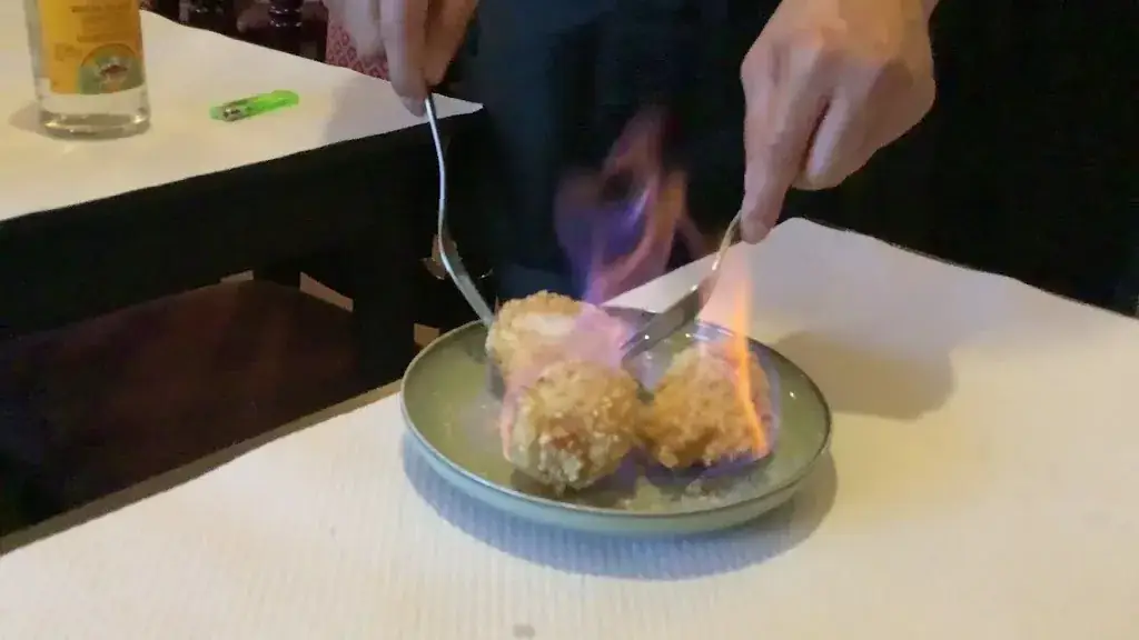 Viet Xua_Penne-sur-Huveaune_slider_image_2