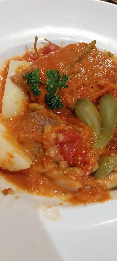 EVELYNE VIVES_Restaurant De La Gare_Penne-sur-Huveaune_review