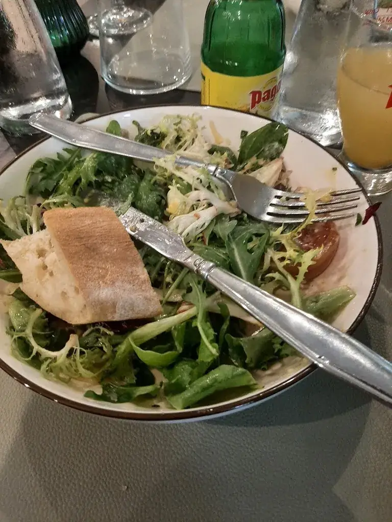 ERWAN_Cafe Du Midi_Roque-d'Anthéron_recensione