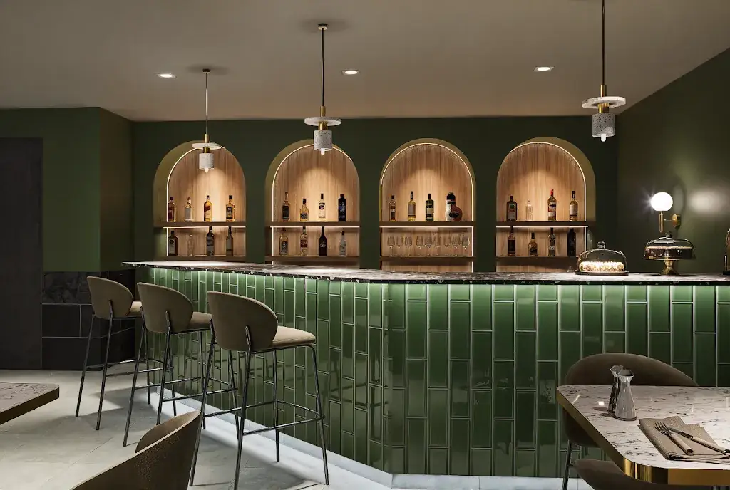 Cafe Du Midi restaurant in Roque-d'Anthéron