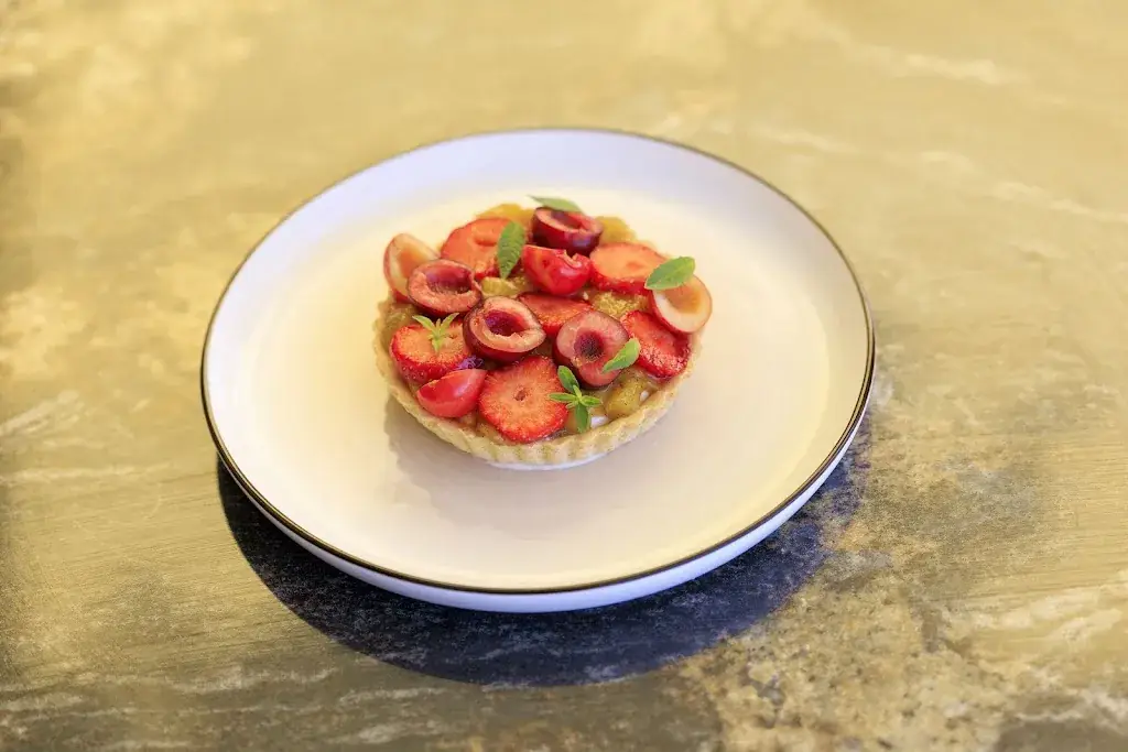 Cafe Du Midi_Roque-d'Anthéron_slider_image_2