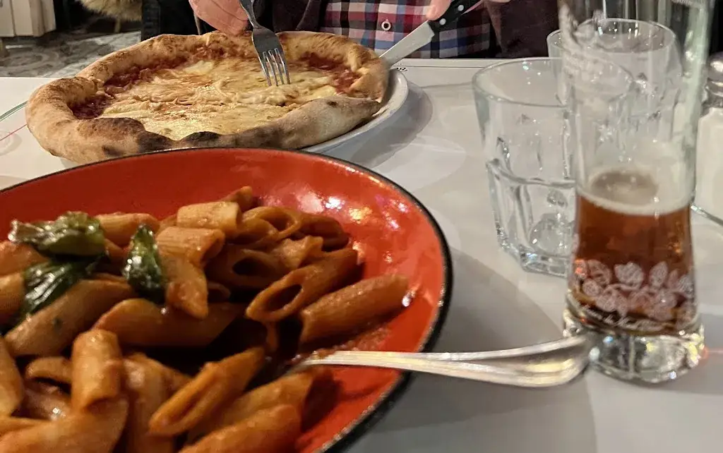 Thiptida Jesus_Basta Cosi !_Poisy_review