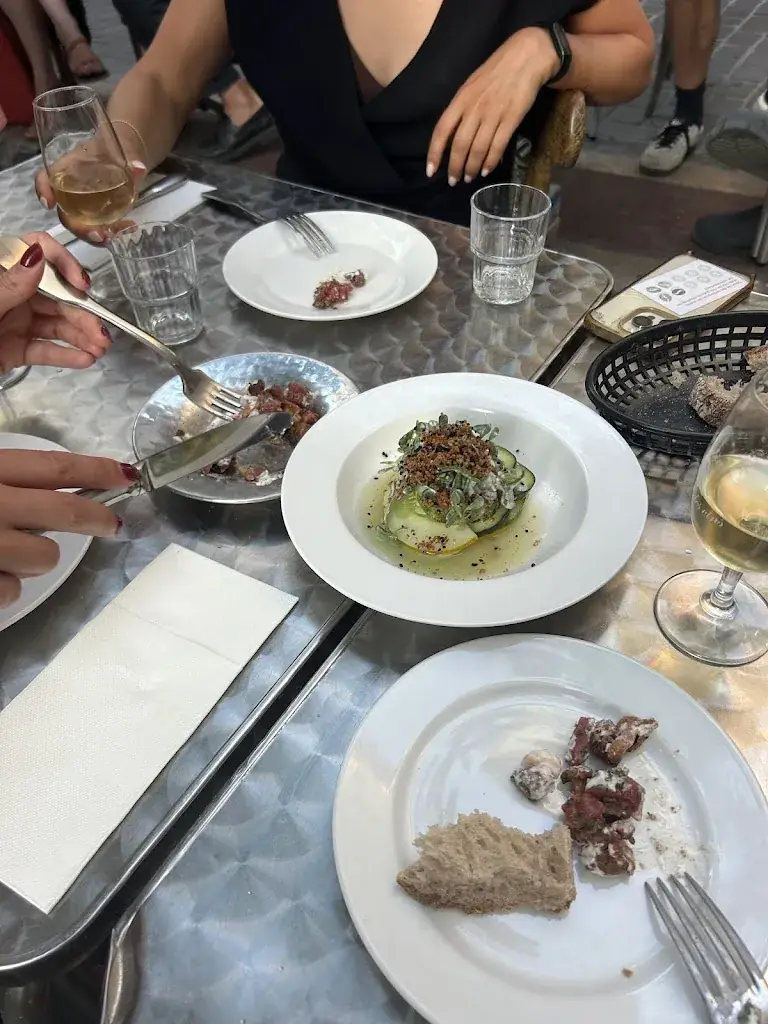 Joey Lisa van Egmond_Restaurant Le Saint Esprit_Marseille_review