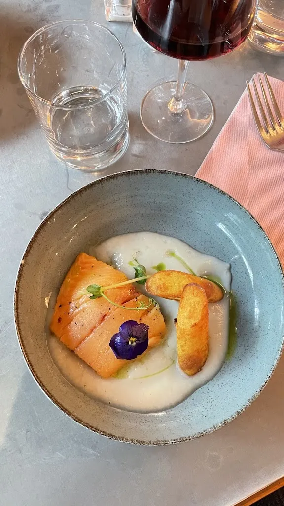 Ilona Bixel_Brasserie-Restaurant Le Cinquante-Cinq Annecy_Poisy_review