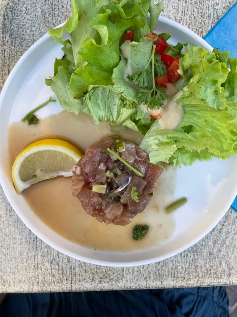 lucas marcuccilli_Le Galion_Londe-les-Maures_review