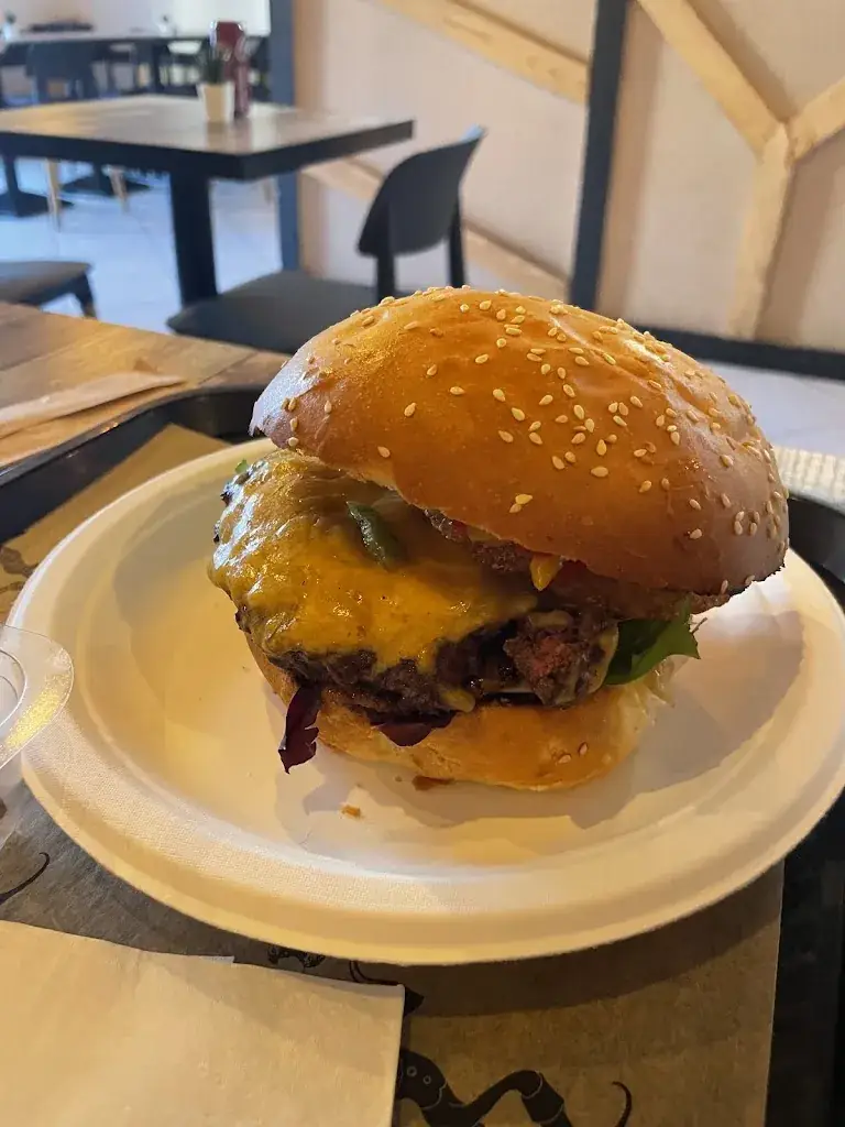 Kassandra Mesnier_Le Burger Fou La Londe-les-Maures_Londe-les-Maures_recensione