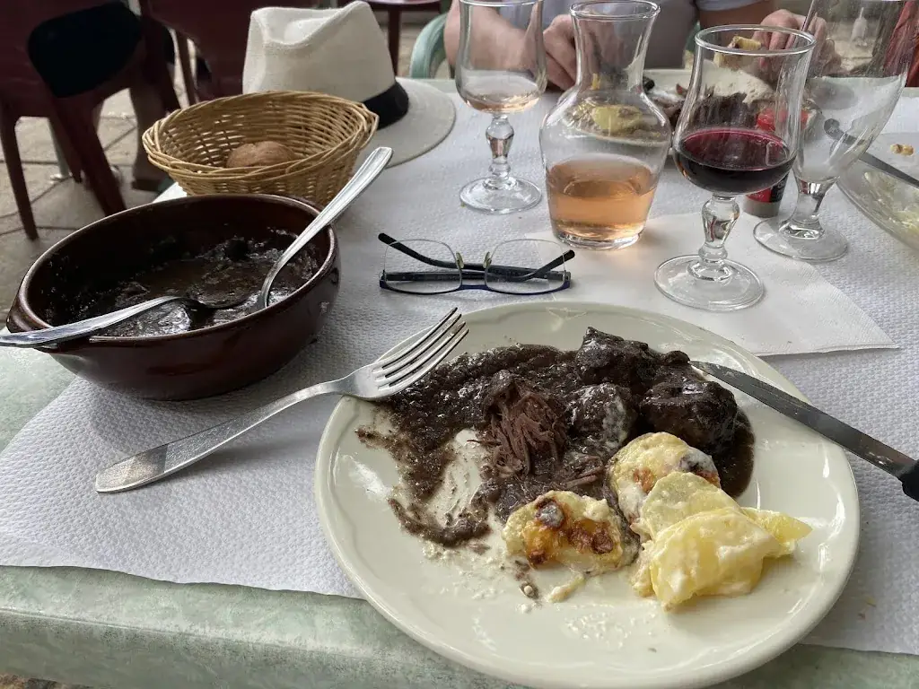 Steve Kirkham_Le Petit Bois_Londe-les-Maures_review