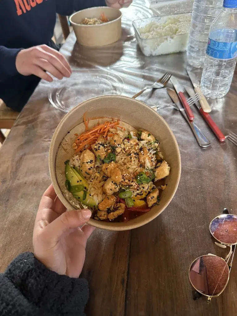 Rose Hecquet_L'Imprévu_Londe-les-Maures_review