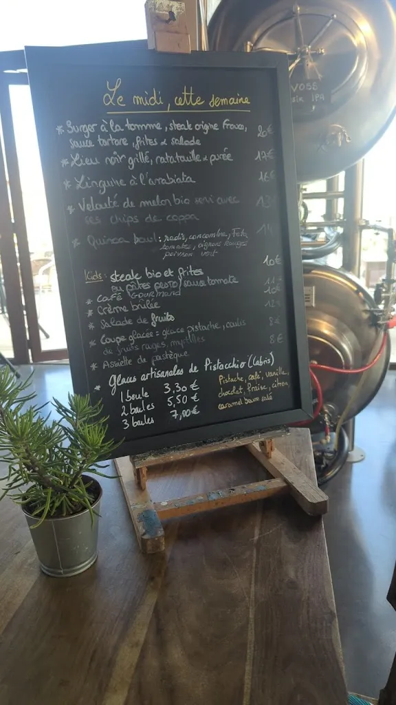 Menu_Mc Travelers Brewery (MTB)_Roquette-sur-Siagne_imagen_3