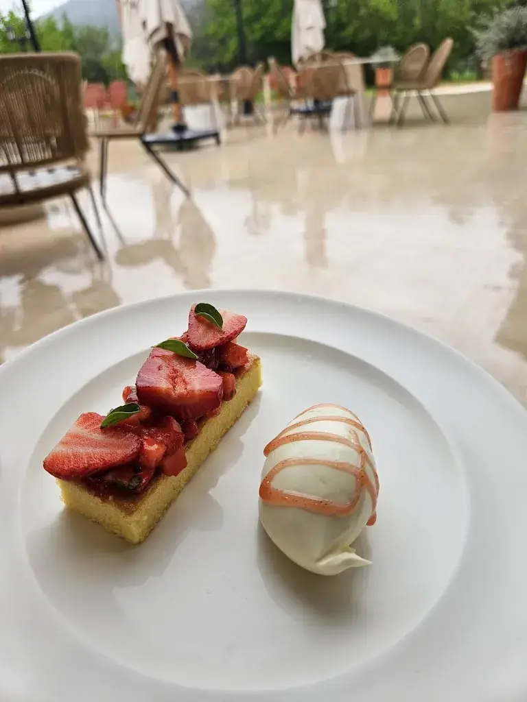 Domaine du Baguier_Roquebrussanne_slider_image_2