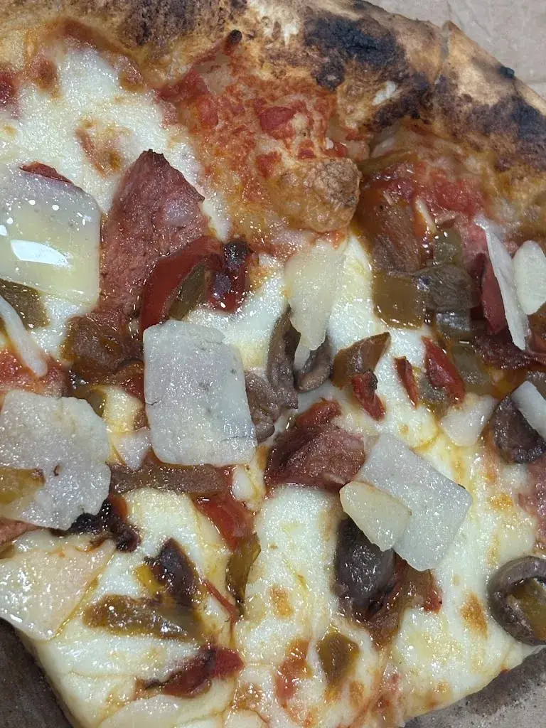 Charly pizza ristorante a Roquebrussanne