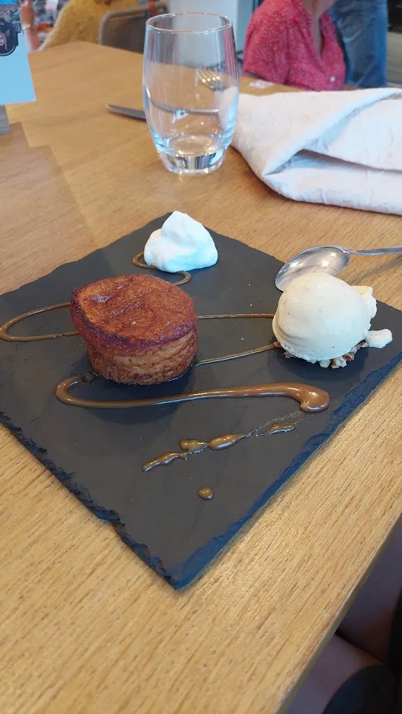 Nejc Bratož_La Bella Clara_Méounes-lès-Montrieux_review