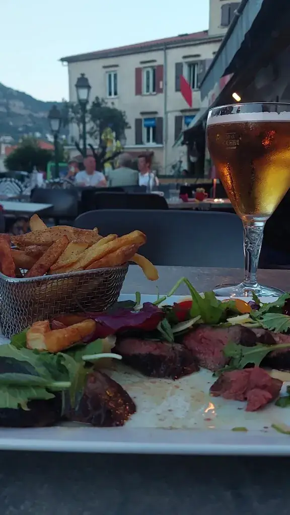 La Cave Turbiasque_Turbie_slider_image_2