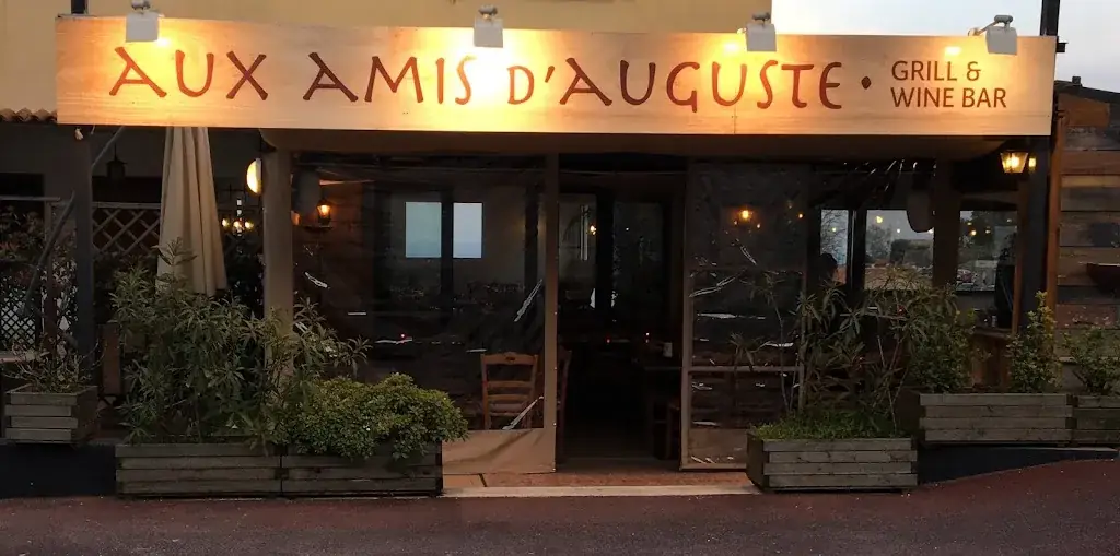 Aux Amis d'Auguste restaurant in Turbie