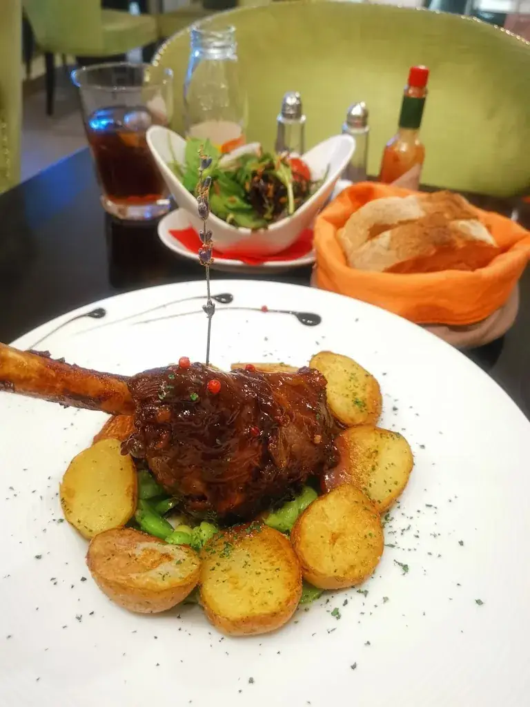 Renee L_La Table Gourmande - Barbera_Turbie_recensione