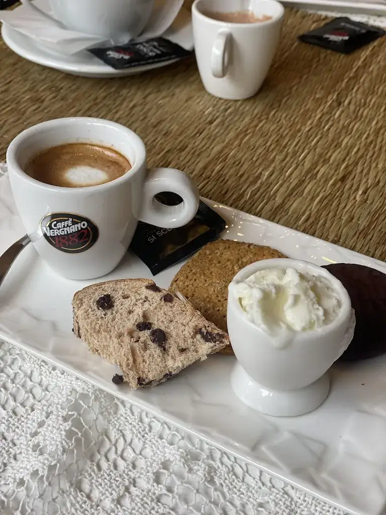 Lyubov L_Le Caprice Gourmand_Turbie_review