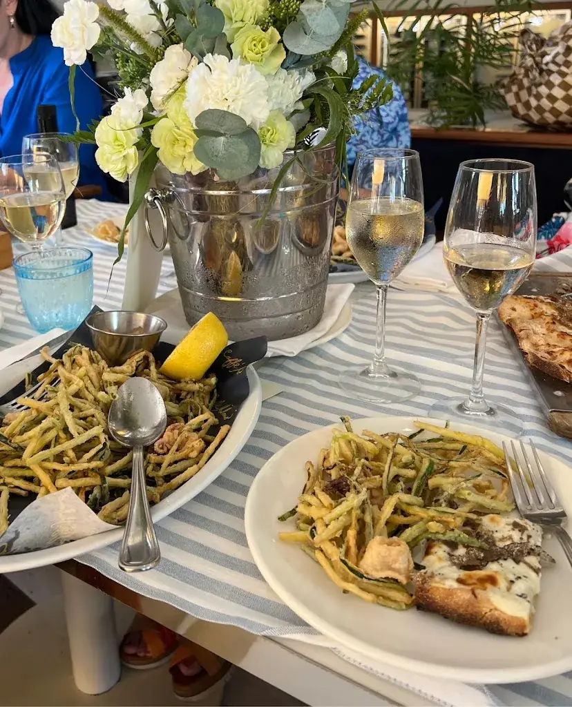 Katya Fomenko_Caffè Milano_Monaco_review