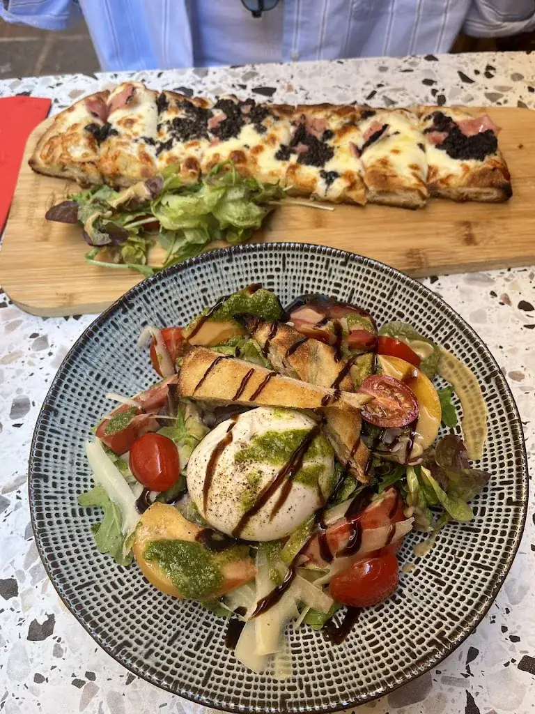 Katie Stamp_La Tavernetta_Monaco_review