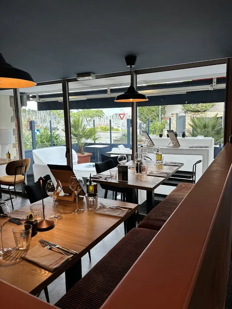 Chez Les Gars restaurant in Trinité-sur-Mer