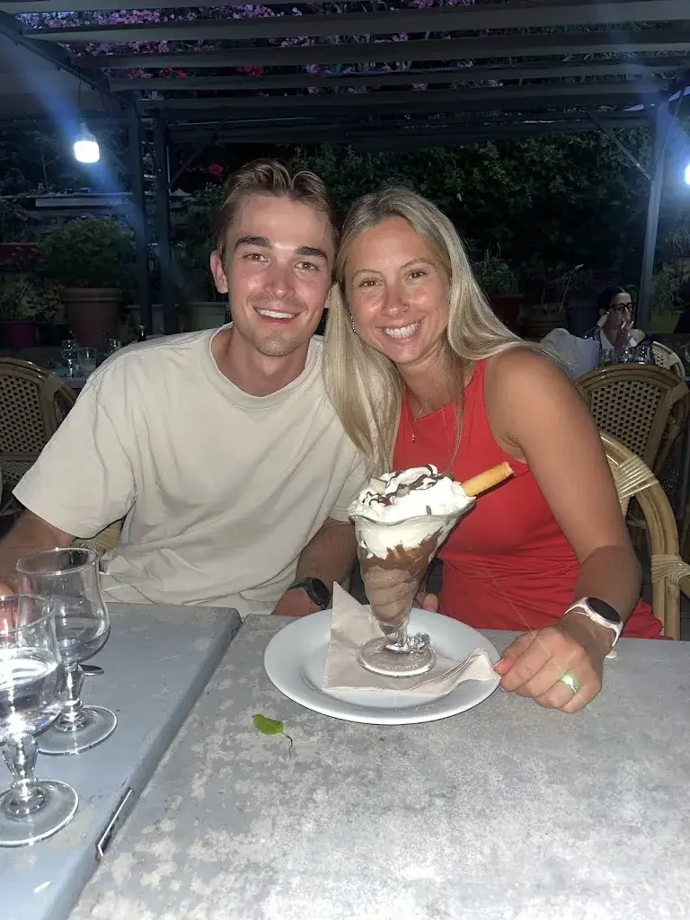 Jaena Yoder_Restaurant Les Pierres Longues_Trinité_review