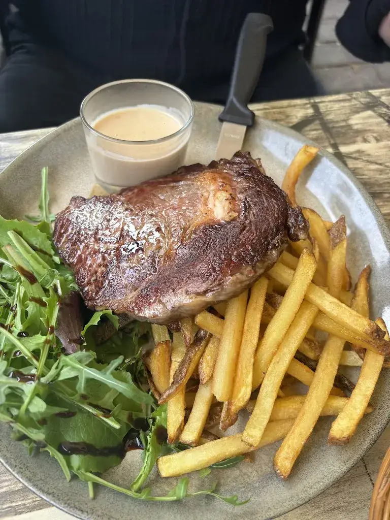 La tavola_Trinité_slider_image_3