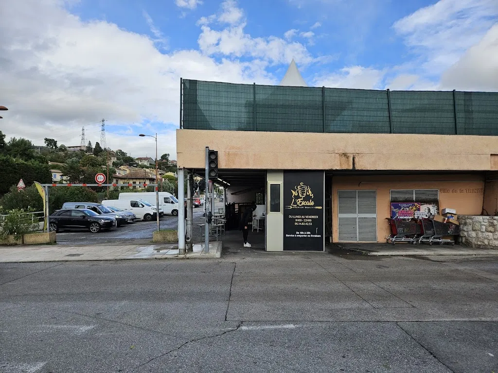 L'ESCALE_Trinité_slider_image_1