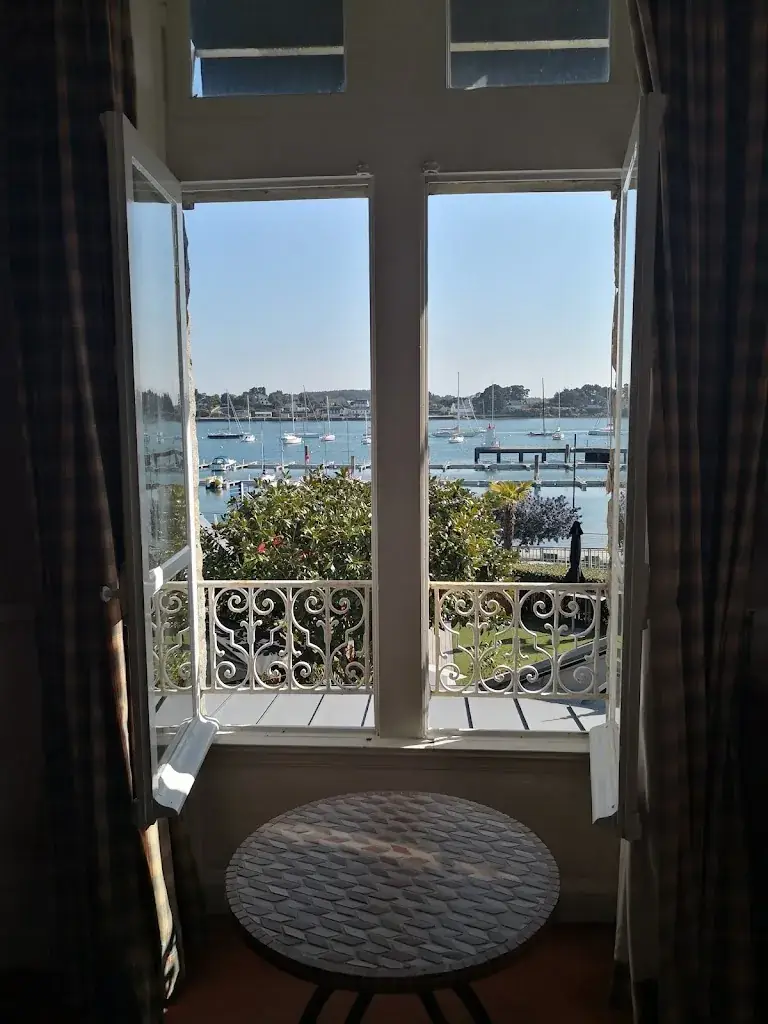 M. M._Le Petit Hôtel des Hortensias_Trinité-sur-Mer_review