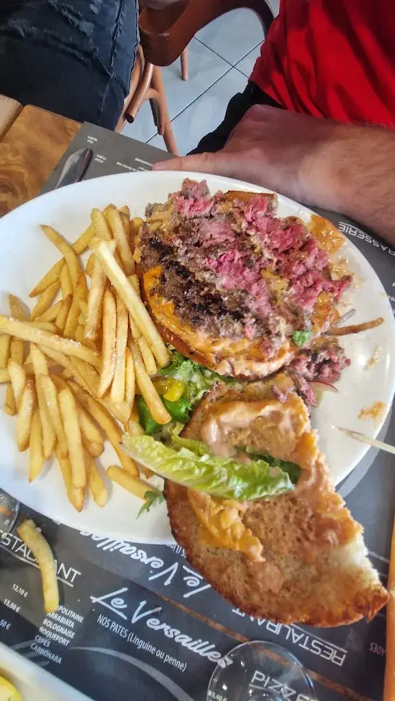 Anca Annca_Brasserie Le Versailles La Trinité_Trinité_review