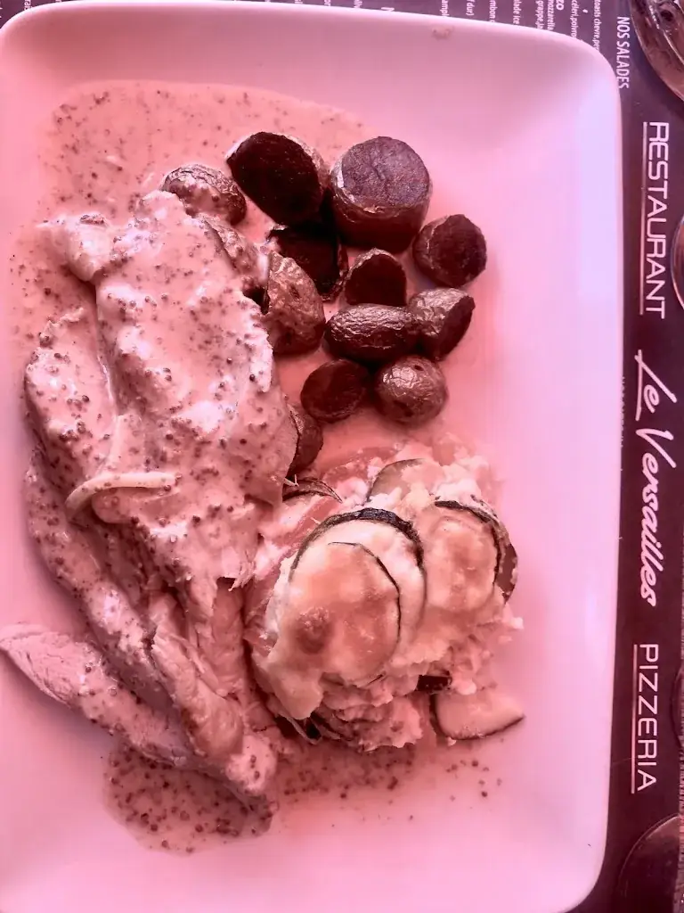 Juan NIZZA_Brasserie Le Versailles La Trinité_Trinité_review