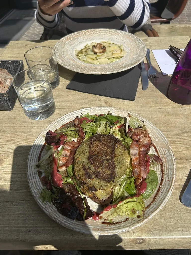 Léa Dugand (leadugreen)_Côté Bistrot_Romans-sur-Isère_review