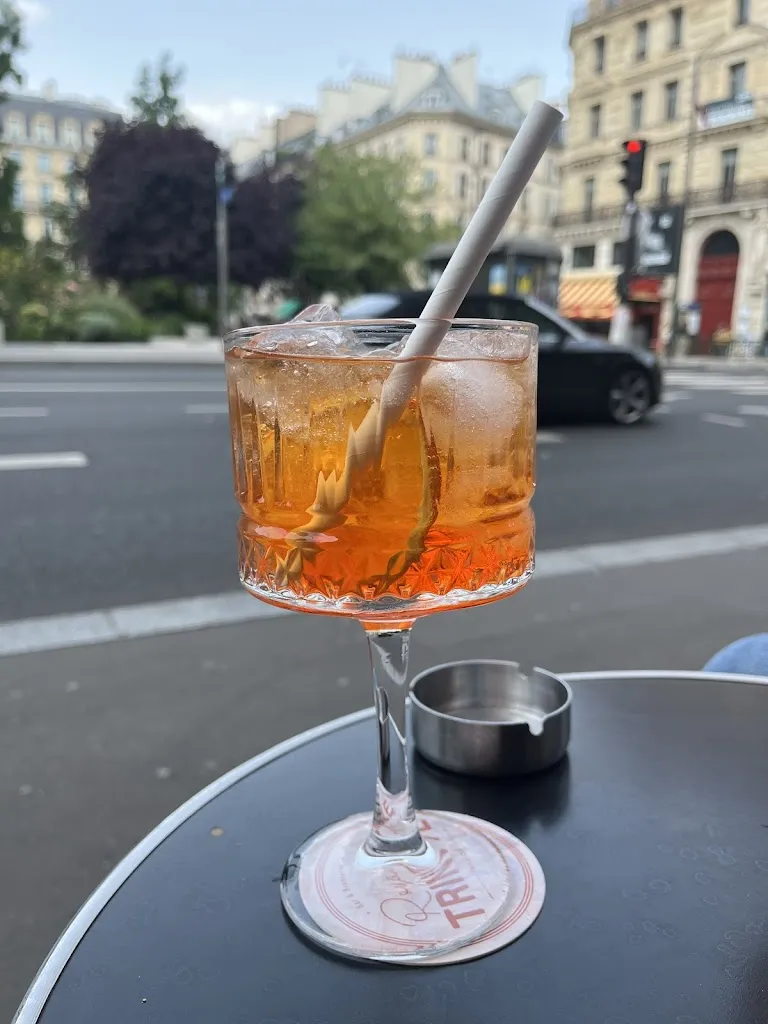 Nadezda Shchegoleva_Royal Trinité_Paris_review