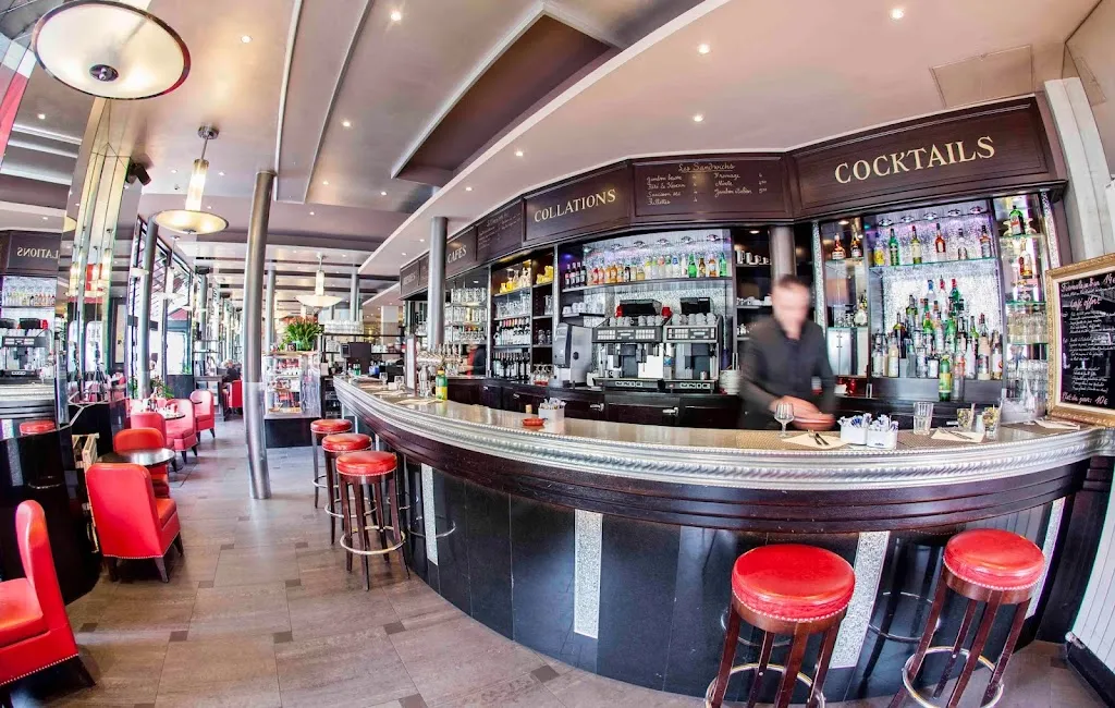 Royal Trinité restaurant in Paris