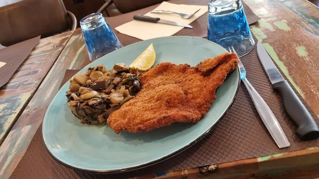 Why Not 5_Trinité_slider_image_2